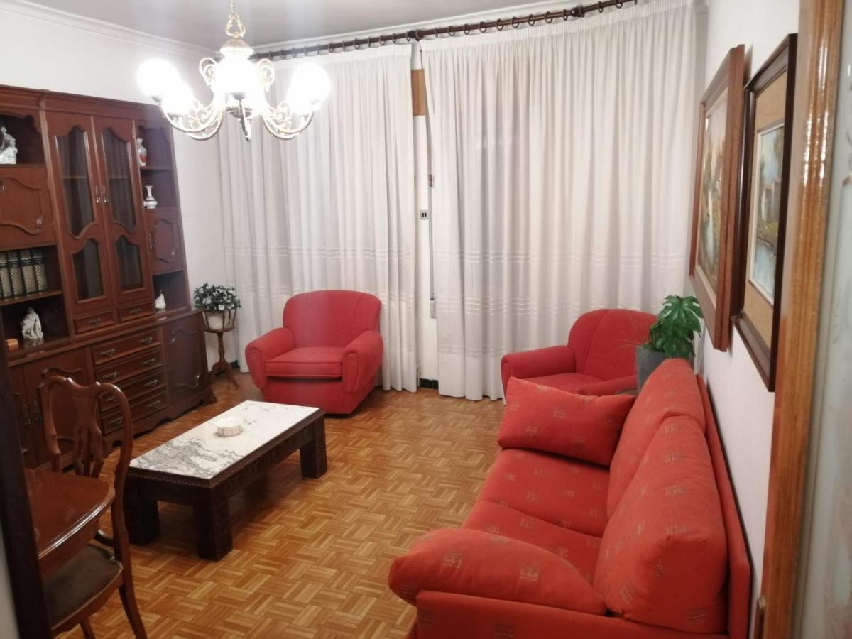 モンフォルテ・デ・レモス Casa Casaresヴィラ エクステリア 写真
